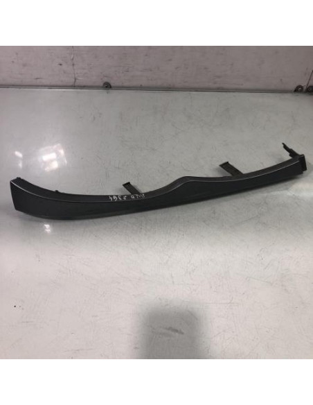 Enjoliveur moustache optique avant droit BMW SERIE 3 E46 TOURING PHASE 2 BREAK 