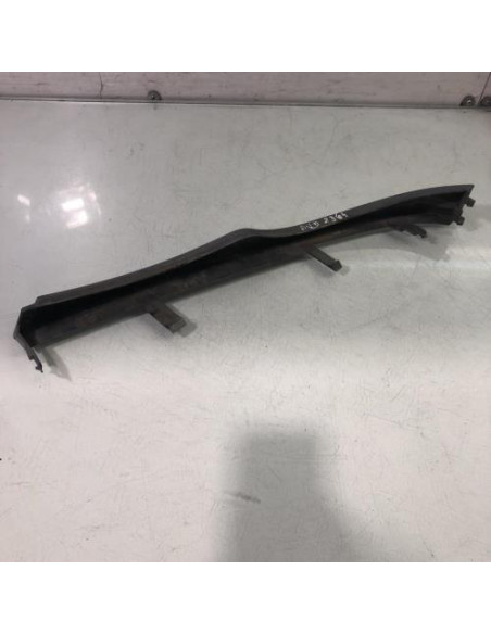 Enjoliveur moustache optique avant droit BMW SERIE 3 E46 TOURING PHASE 2 BREAK 