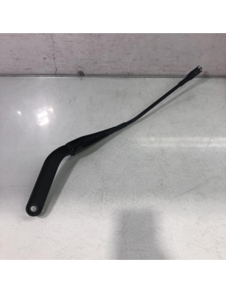 Bras essuie glace avant droit BMW SERIE 1 E81 Essence