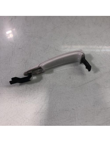 Poignee porte avant gauche BMW SERIE 1 E81 Essence