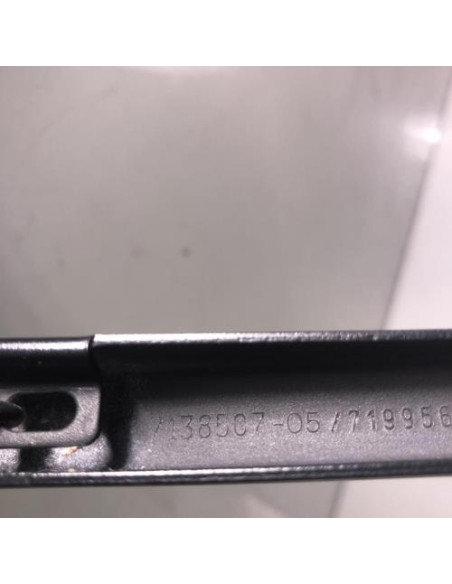 Bras essuie glace arriere BMW SERIE 1 E81 Essence