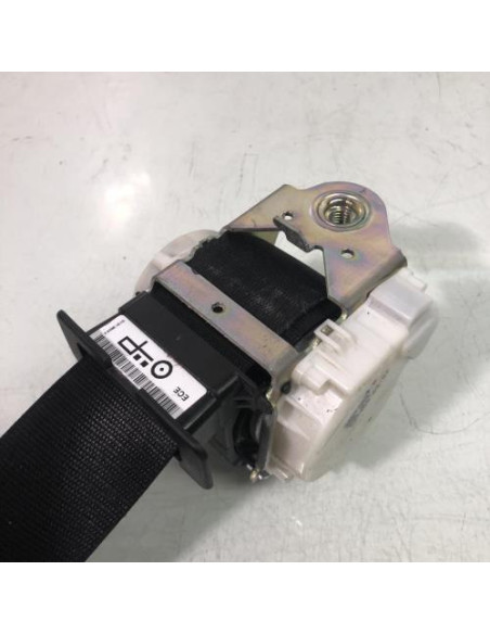 Ceinture avant gauche BMW SERIE 1 E81 Essence