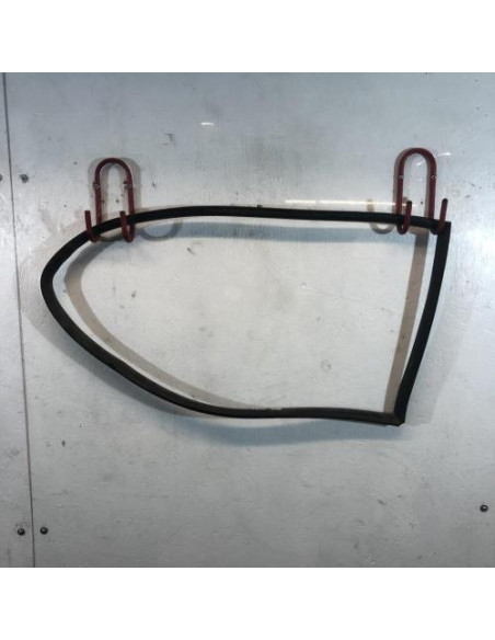 Custode arriere gauche BMW SERIE 3 E36 COMPACT Diesel