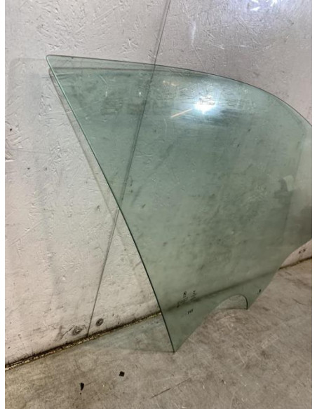 Vitre avant droit BMW SERIE 2 F45 ACTIVE TOURER PHASE 2 Diesel