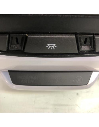 Eclairage de plafonnier BMW SERIE 2 F45 ACTIVE TOURER PHASE 2 Diesel