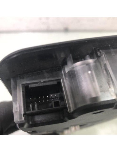 Eclairage de plafonnier BMW SERIE 1 E88 CABRIO Essence