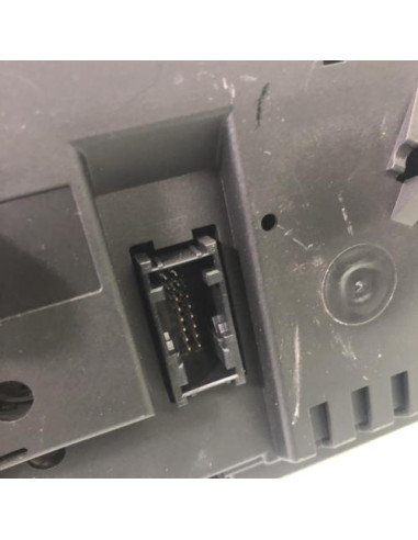 Compteur BMW SERIE 1 E88 CABRIO Essence