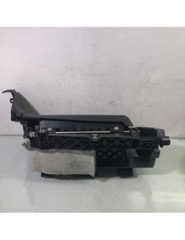 Boite a gants BMW SERIE 1 E88 CABRIO Essence
