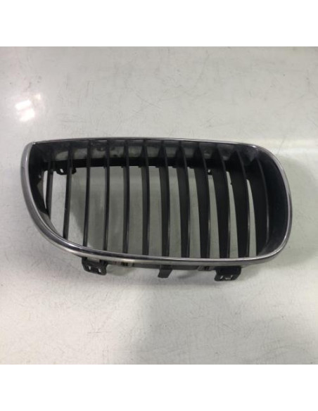 Grille de calandre droite BMW SERIE 1 E81 Diesel