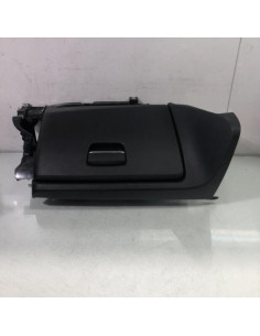 Boite a gants BMW SERIE 1 E81 Diesel 2