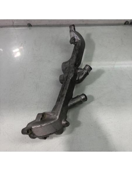 Boitier eau BMW X5 E53 