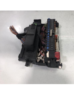 Porte fusible BMW SERIE 3 E46 COMPACT PHASE 1 Diesel 2