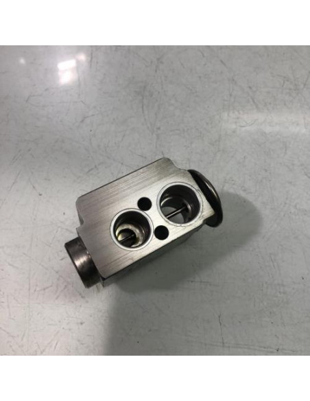 Detendeur de clim BMW SERIE 1 E87 PHASE 2 Diesel