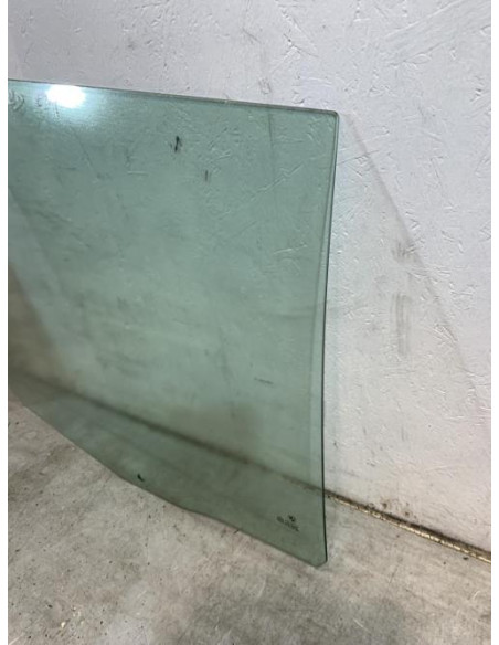 Vitre arriere droit BMW SERIE 5 E39 TOURING PHASE 1 BREAK 