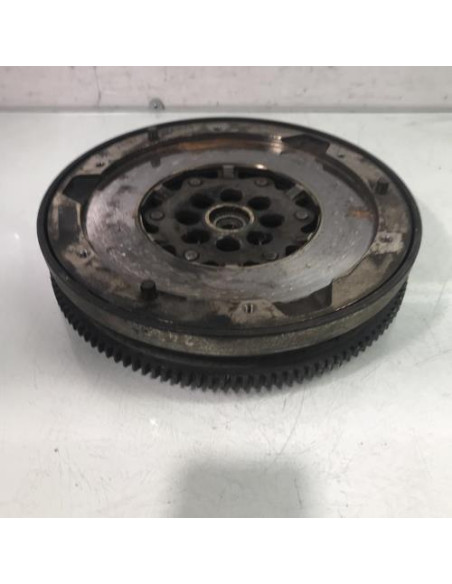 Volant moteur BMW X3 E83 PHASE 2 Diesel