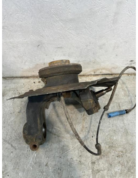 Fusee avant gauche BMW X3 E83 PHASE 2 Diesel