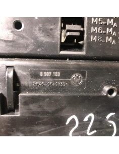 Porte fusible BMW SERIE 3 E46 PHASE 1 Diesel