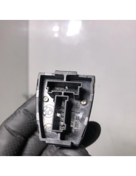 Bouton/Interrupteur BMW SERIE 3 E46 PHASE 1 Diesel