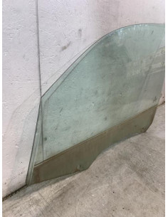 Vitre avant gauche BMW SERIE 1 E87 PHASE 2 Diesel 2