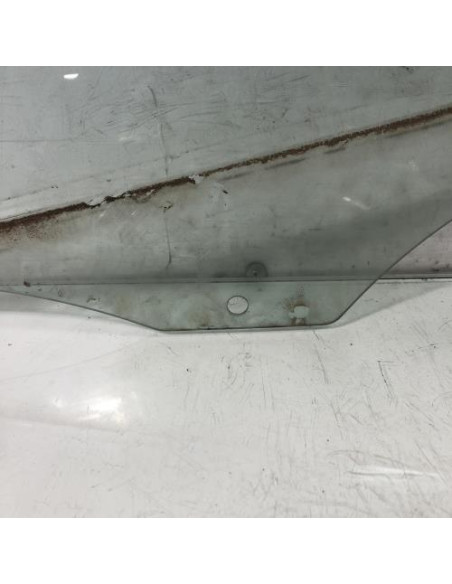 Vitre arriere gauche BMW SERIE 1 E87 PHASE 1 Diesel