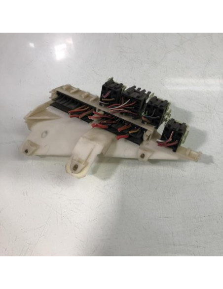 Relais electrique BMW SERIE 5 E39 TOURING PHASE 1 BREAK Diesel