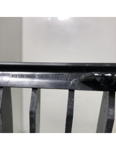 Grille de calandre droite BMW SERIE 3 E91 TOURING PHASE 1 BREAK Diesel