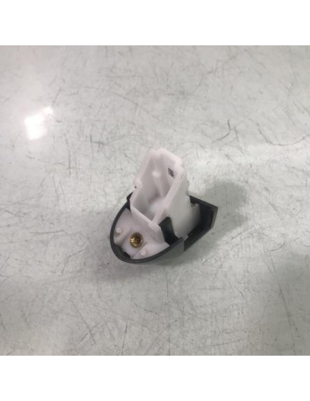 Poignee porte arriere gauche BMW SERIE 1 F20 PHASE 2 Essence