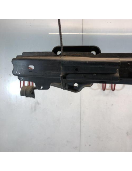 Support de pare chocs arriere BMW SERIE 1 E87 PHASE 2 Essence