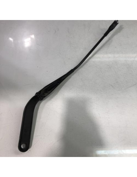 Bras essuie glace avant droit BMW SERIE 1 E87 PHASE 2 Essence