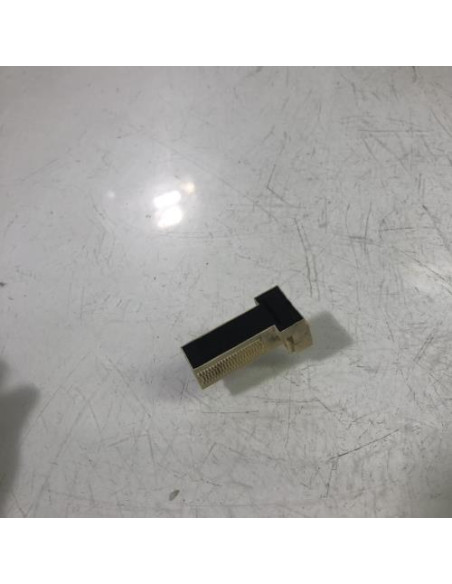 Contacteur feu stop BMW SERIE 1 F20 PHASE 1 Diesel