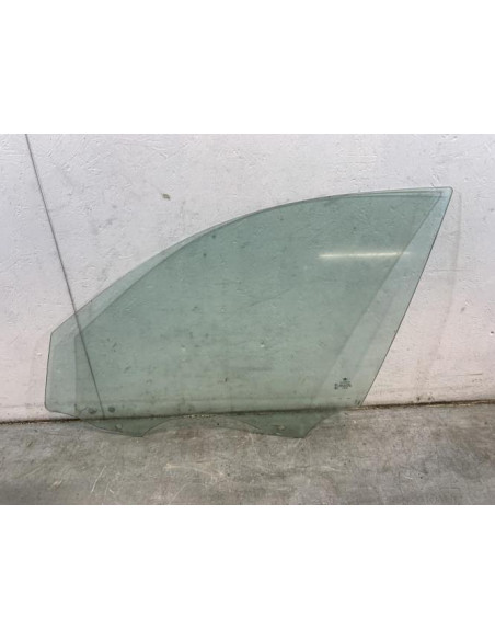 Vitre avant gauche BMW SERIE 3 E90 PHASE 2 Diesel