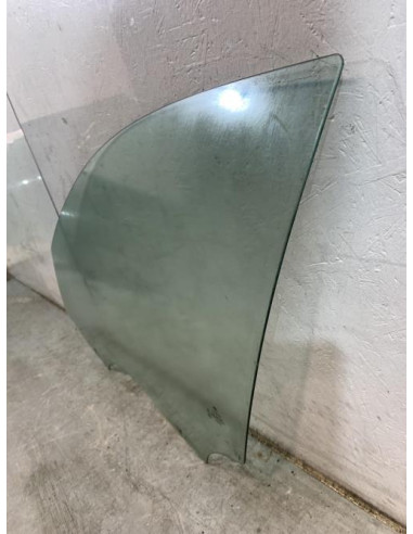 Vitre avant gauche BMW SERIE 3 E90 PHASE 2 Diesel