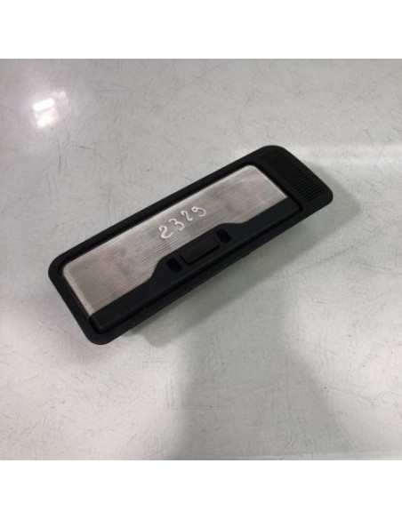 Eclairage de plafonnier BMW Z4 E85 ROADSTER PHASE 2 CABRIOLET Essence