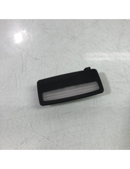 Eclairage de plafonnier BMW SERIE 1 E88 CABRIO Essence