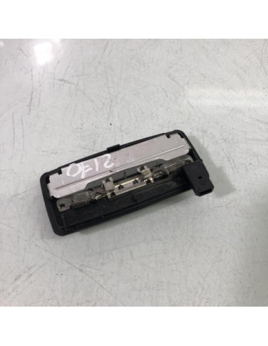 Eclairage de plafonnier BMW SERIE 1 E88 CABRIO Essence