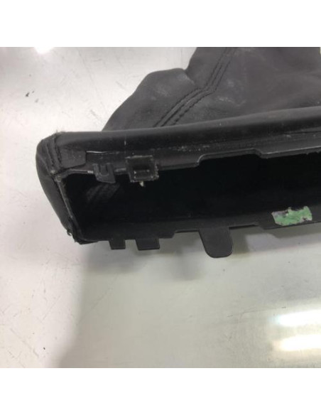 Soufflet de levier de frein a main BMW SERIE 1 E87 PHASE 2 