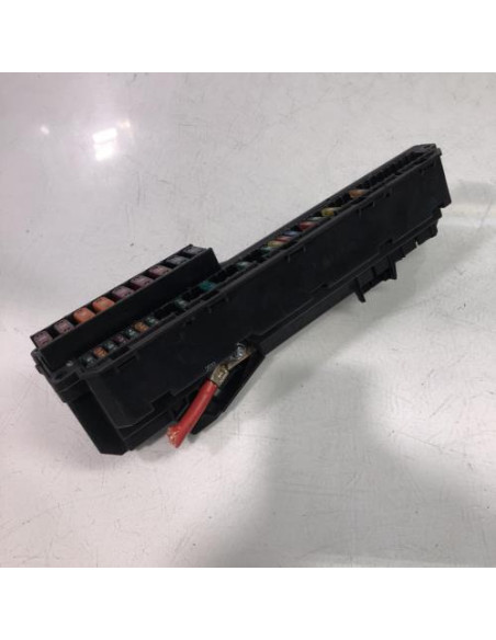 Porte fusible BMW SERIE 6 E63 COUPE PHASE 1 Essence