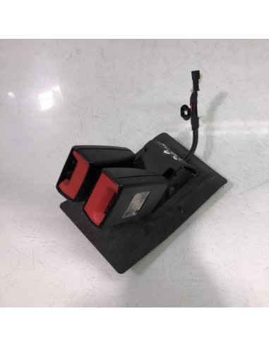 Attache ceinture arriere centrale MINI MINI 2 R56 PHASE 2 Essence