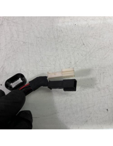 Attache ceinture arriere centrale MINI MINI 2 R56 PHASE 2 Essence