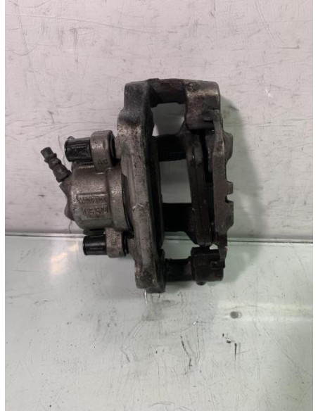 Etrier avant gauche (freinage) BMW SERIE 1 F20 PHASE 2 Essence