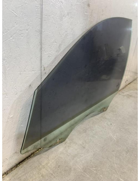 Vitre avant gauche BMW SERIE 3 E90 PHASE 1 Diesel