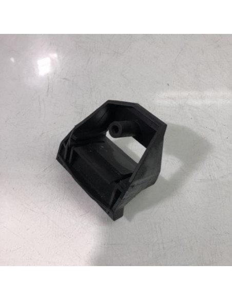 Support radiateur BMW SERIE 7 E38 Essence