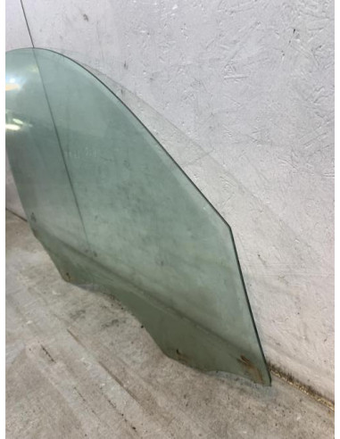 Vitre avant droit BMW SERIE 3 E90 PHASE 2 Diesel