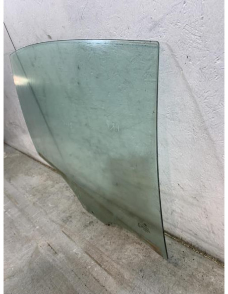 Vitre arriere droit BMW SERIE 3 E90 PHASE 2 Diesel