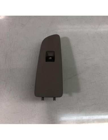 Interrupteur de leve vitre avant droit BMW SERIE 1 E88 CABRIO Diesel