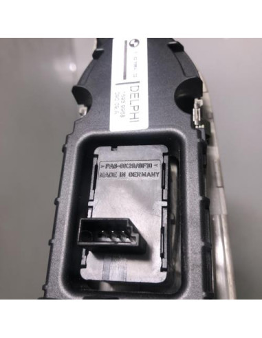 Interrupteur de leve vitre avant droit BMW SERIE 1 E88 CABRIO Diesel