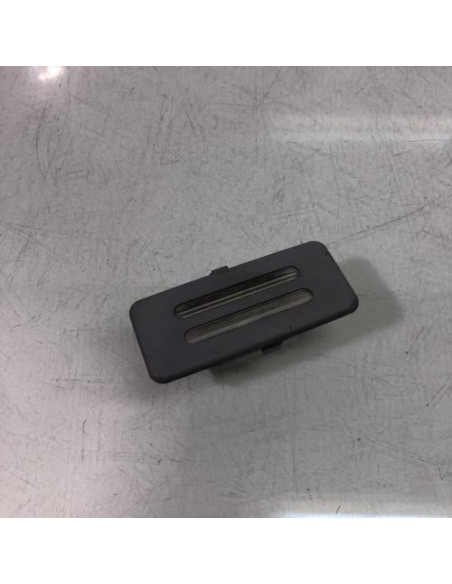 Eclairage de plafonnier BMW SERIE 1 E87 PHASE 1 Diesel