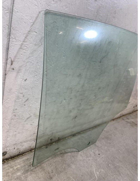 Vitre arriere gauche BMW SERIE 1 F20 PHASE 2 Diesel