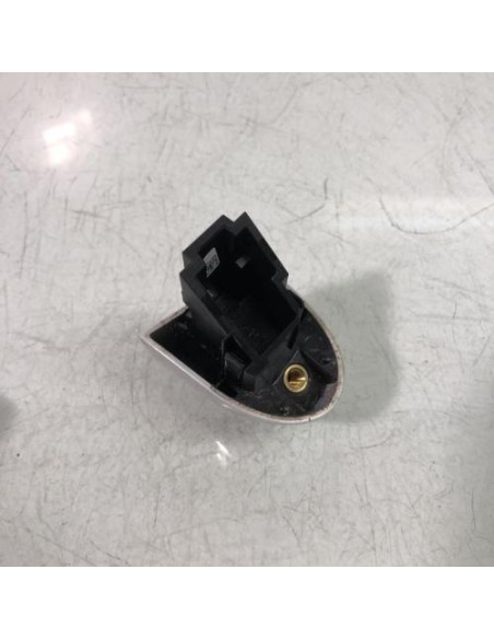 Poignee porte arriere droit BMW SERIE 1 F20 PHASE 2 Diesel