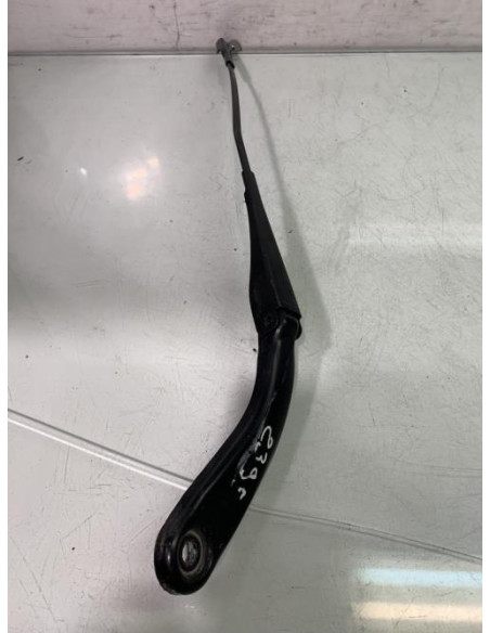 Bras essuie glace avant droit BMW SERIE 1 F20 PHASE 2 Diesel